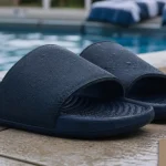 Claquettes confortables avec semelle antidérapante et maintien