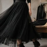 Jupe longue tulle noir en mouvement : taille, prix et tombé à vérifier